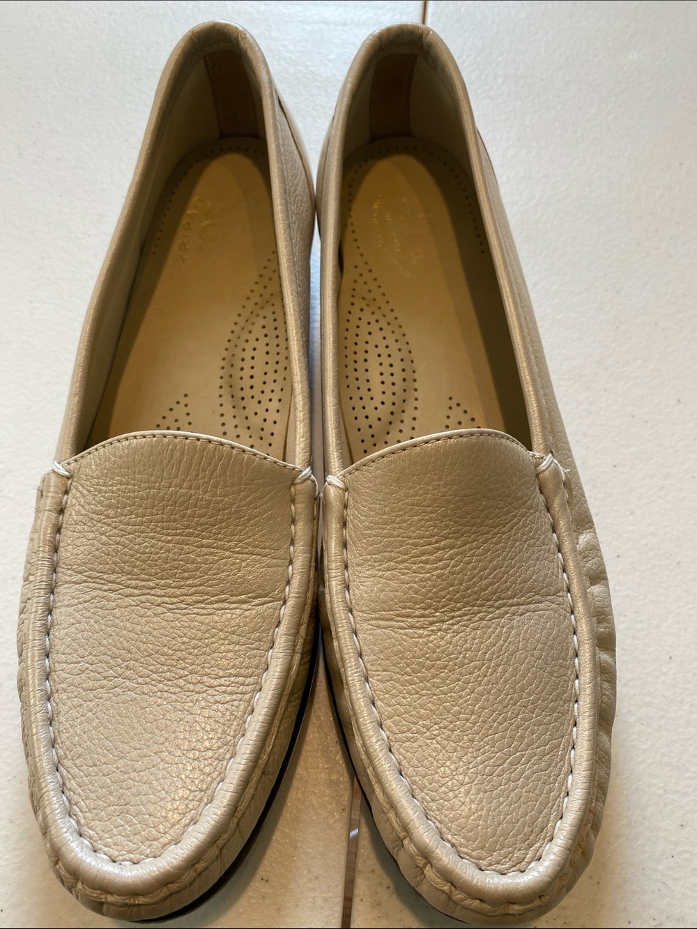 SAS Women's Leather Loafers - Beige